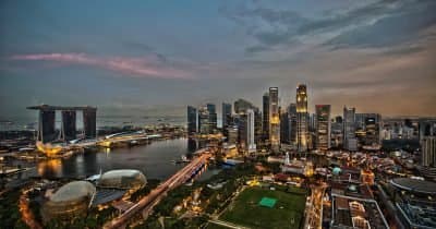 Singapore's GDP Growth Faces Challenges Amid Geopolitical Risks