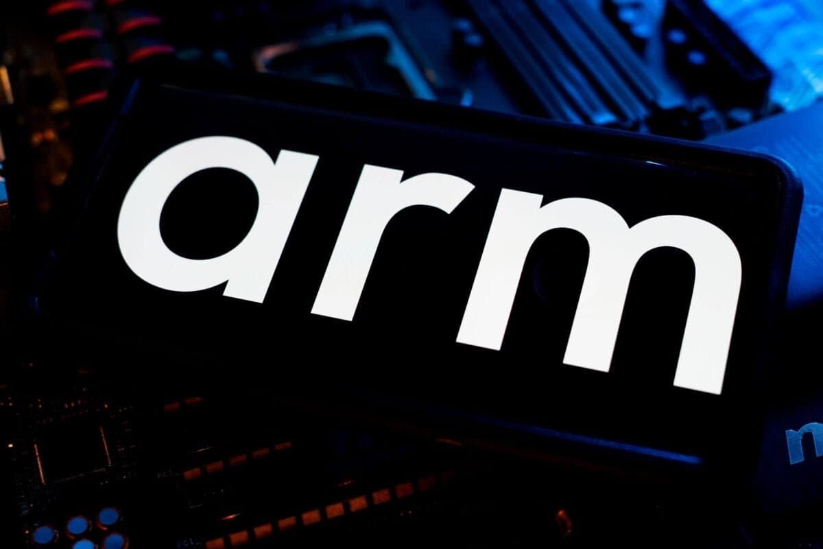 Arm Shares Drop 8% Despite Record Revenue as Rising Stock Compensation Clouds Earnings