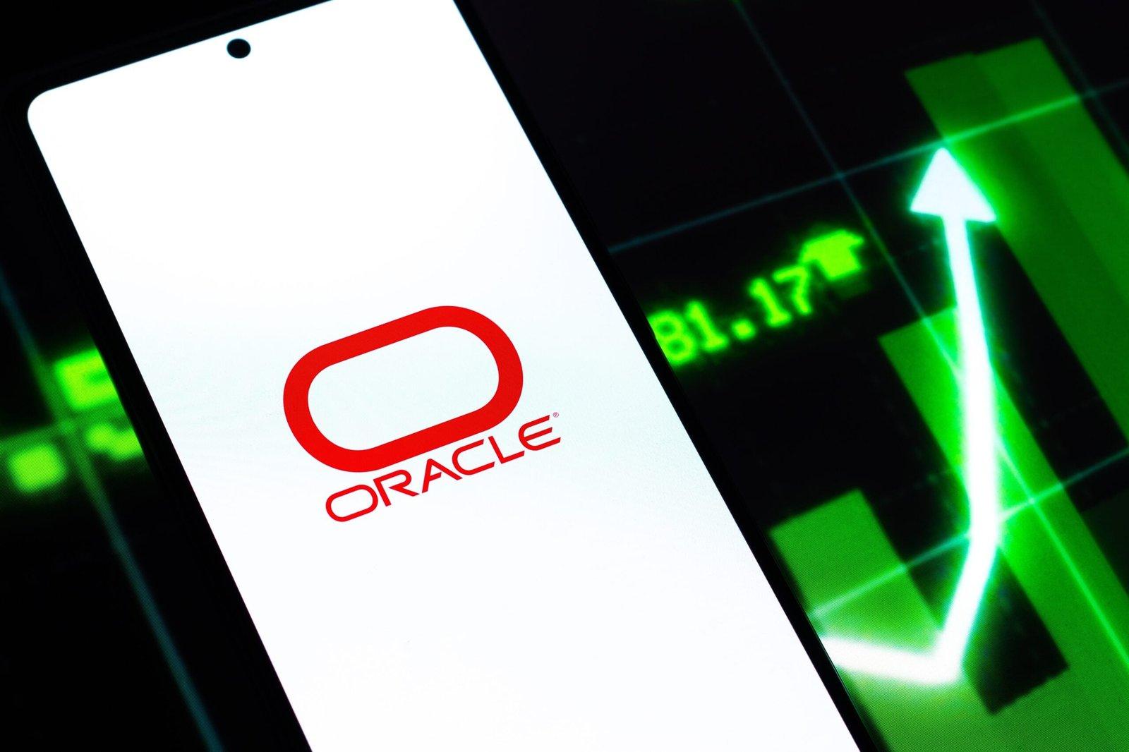 Wall Street Analysts Remain Optimistic on Oracle Stock Despite 24% Decline