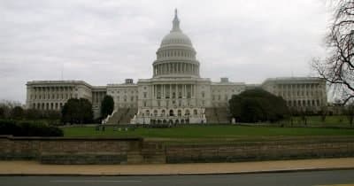 Internal Strife in Democratic Party May Favor Republican Gains in 2026