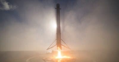 SpaceX Shares Fall Below IPO Price as Market Struggles