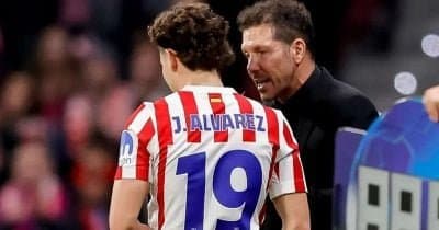 Atletico Madrid Sets High Price for Julian Alvarez Amid Arsenal and PSG Interest