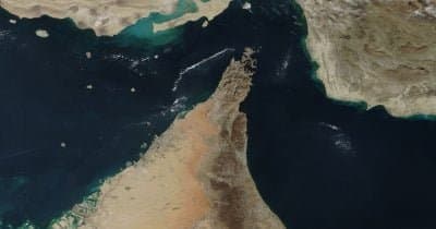 US Reroutes Ships Amid Iran’s Blockade in Strait of Hormuz