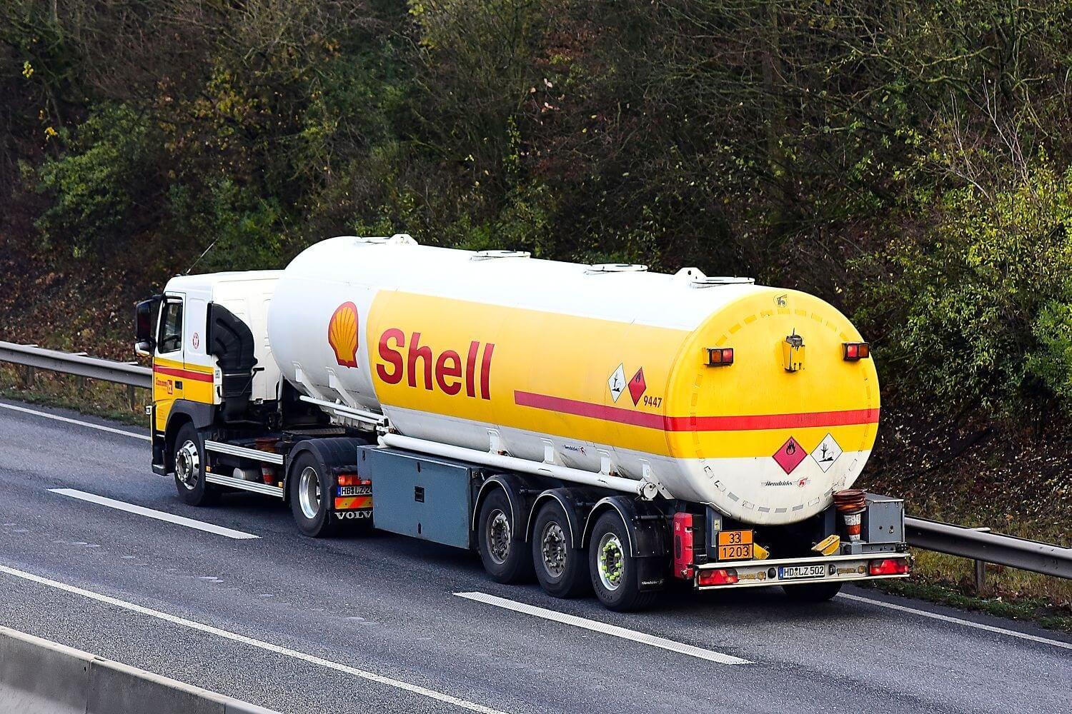 Shell Upgrades Q2 Forecast Driving Stock Surge in Early Trading