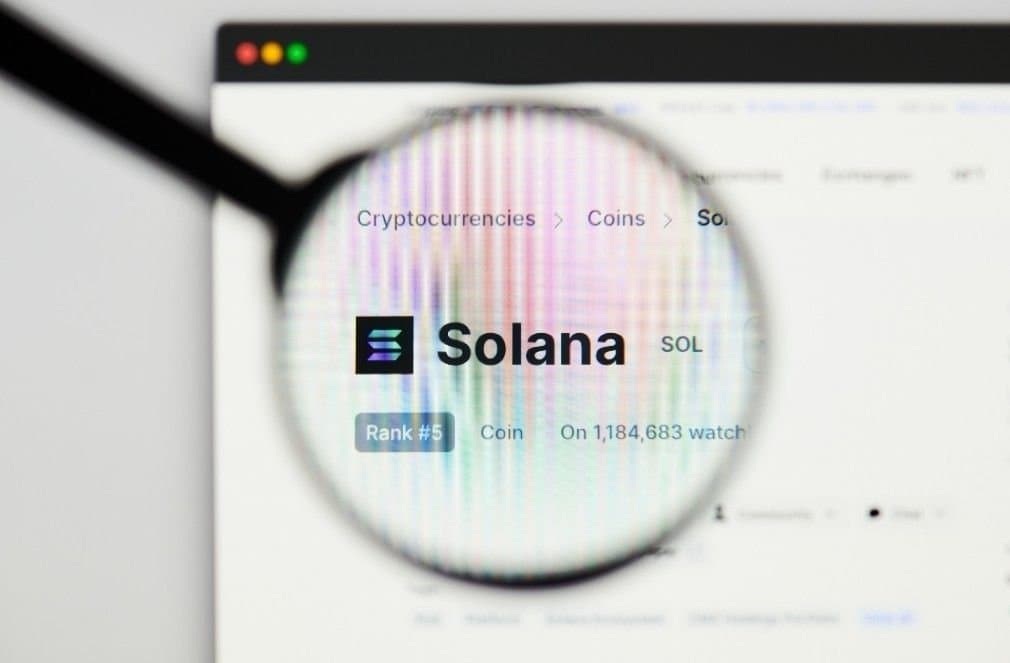 Solana Faces Mild Drop as AI Predicts Slight Price Dip by August 2026