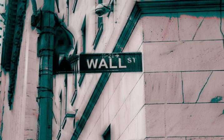Asset Managers Adopt Crypto Investment Strategies through Regulated Products