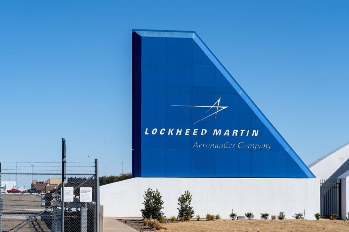 Lockheed Martin Surpasses Earnings Forecasts with Record Backlog and Raises Full-Year Guidance
