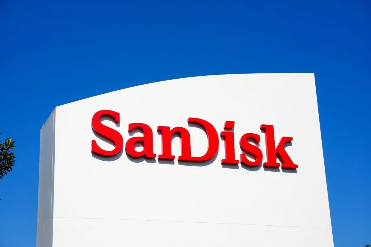 SanDisk Stock Surges Following Analyst Upgrades and Strong Earnings Outlook
