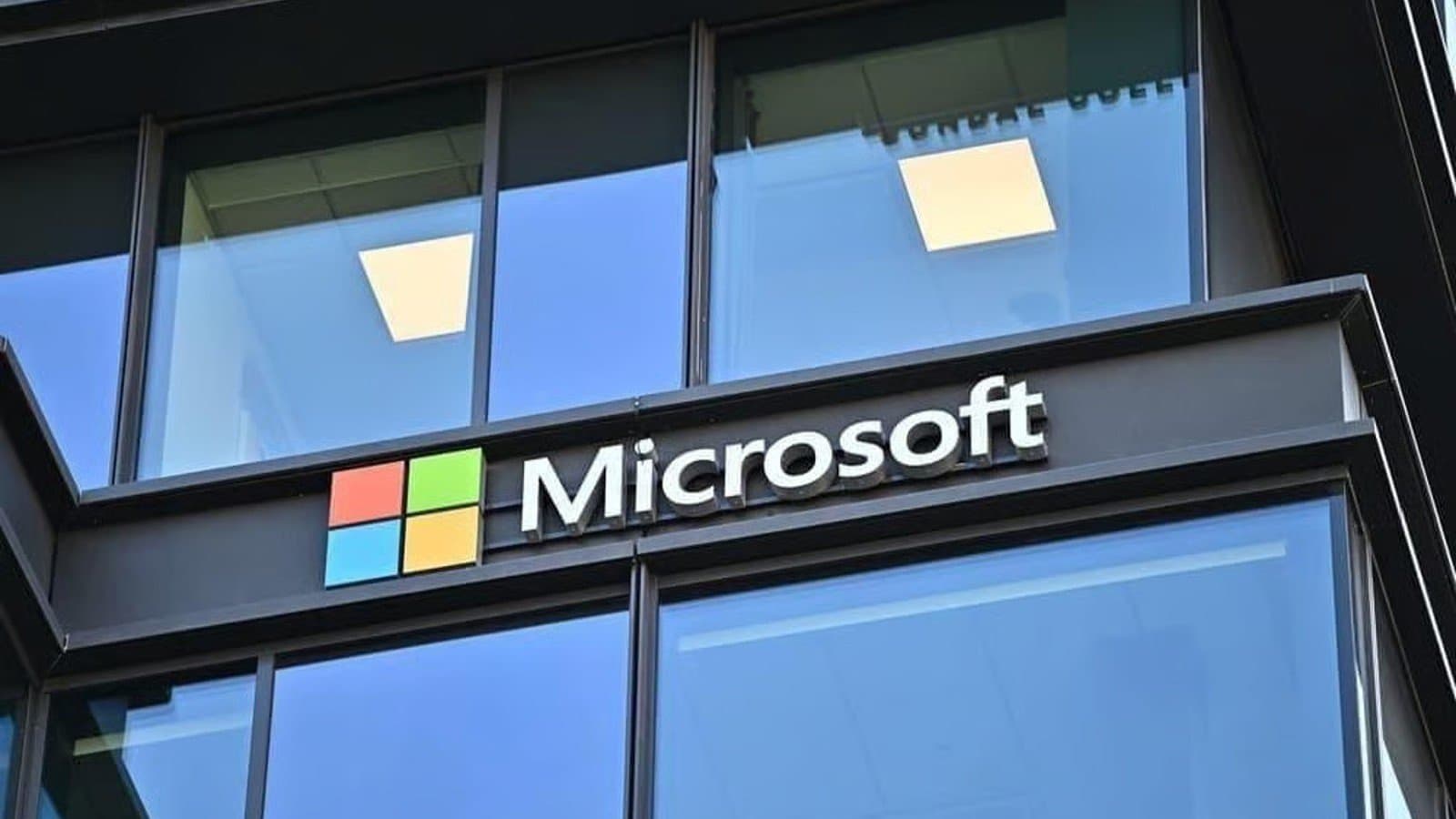 Tigress Financial bumps Microsoft target to $690, betting on AI monetization push