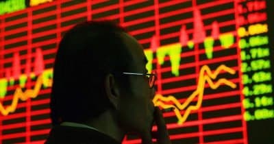 Chinese AI Stocks Drop Amid Concerns Over Valuations and Geopolitical Risks
