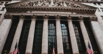 Wall Street Bounces Back but AI Hype Faces Growing Doubts