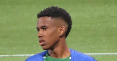 Chelsea and Spurs Draw in Sydney as Tonali and Estevão Shine in High-Profile Transfers