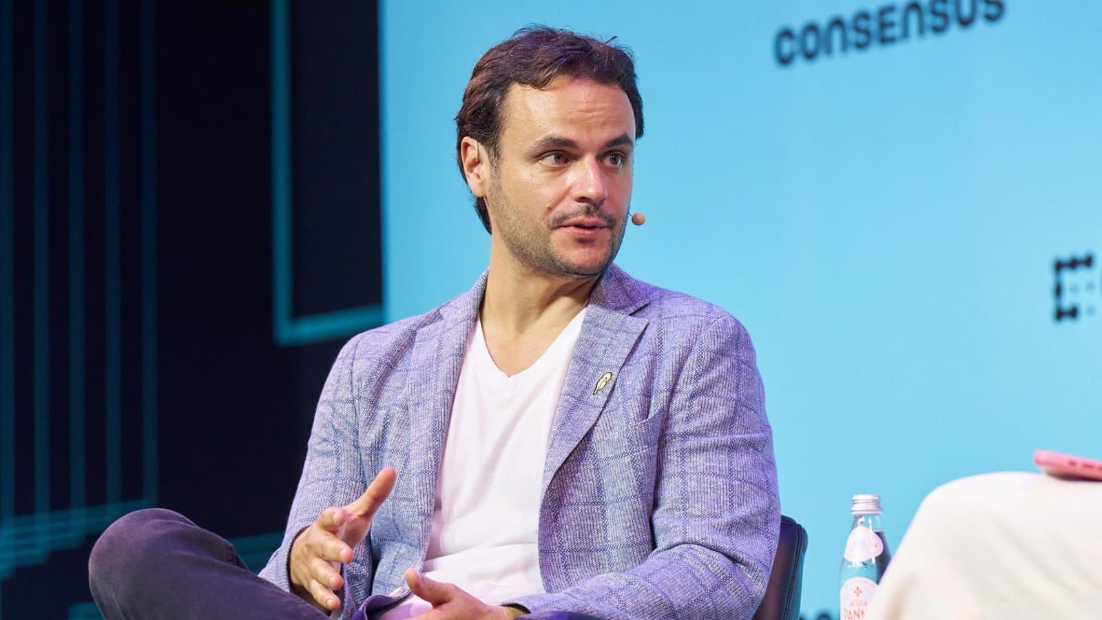 Robinhood Launches Layer-2 Mainnet With Tokenized Stocks in 120 Countries