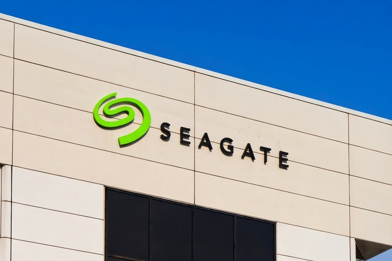 Seagate Shares Rally Ahead of Anticipated Earnings Beat on Tuesday