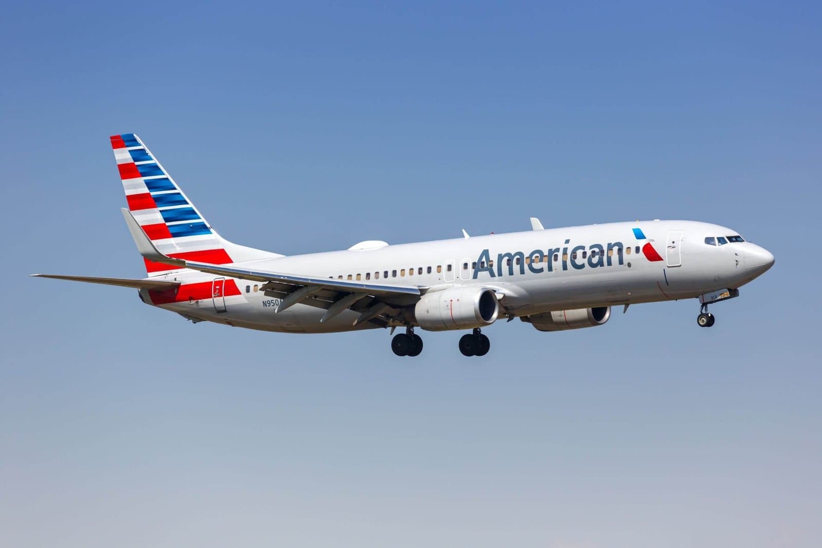 Airline Shares Rebound as Oil Prices Take a Sharp Dive