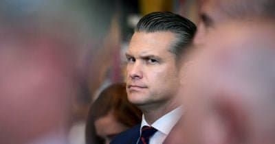 Hegseth pitches Trump on quick Iran strike, markets price in escalation risk