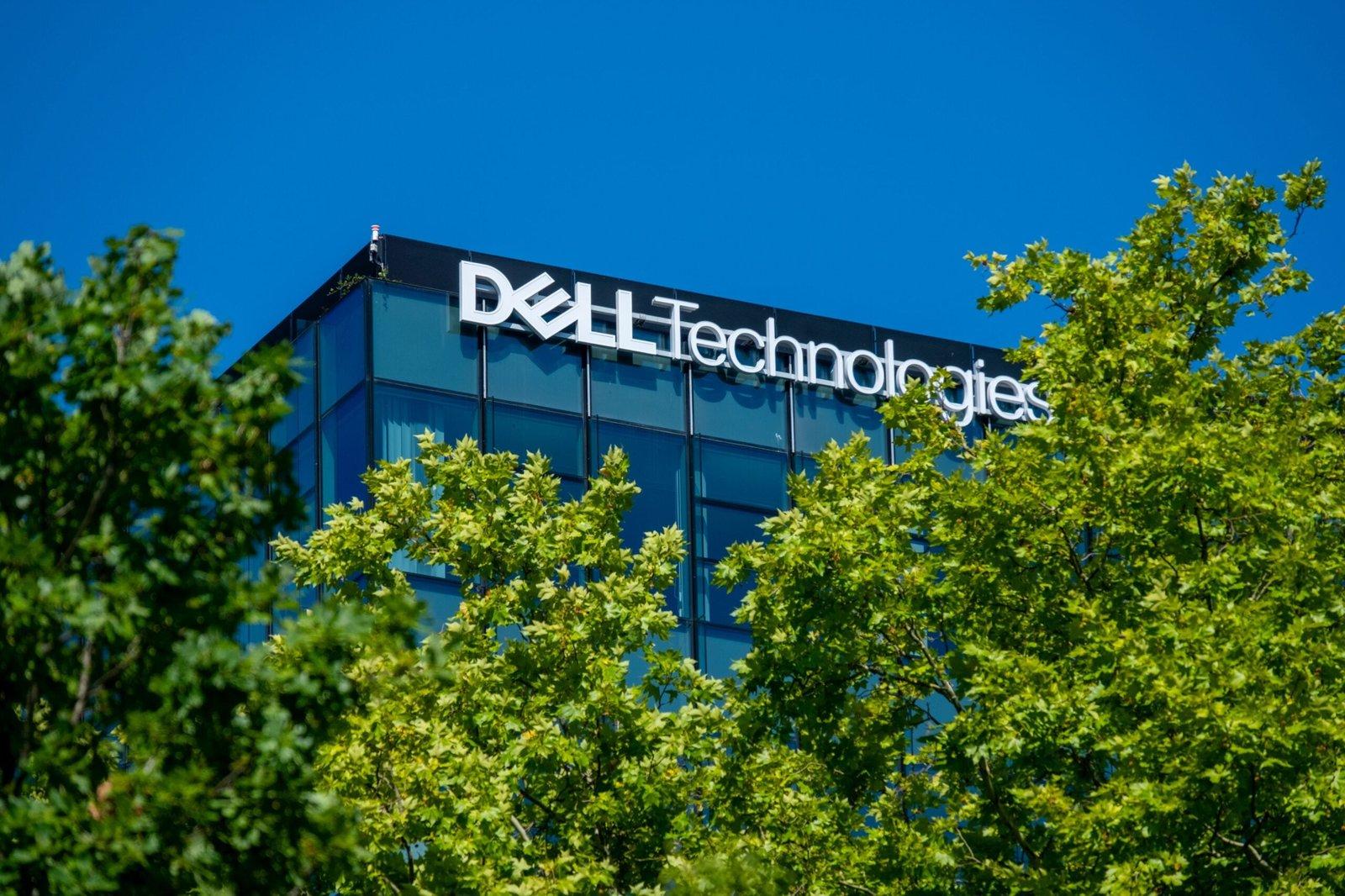 Trump's Endorsement Boosts Dell Stock and Triggers Price Target Increase
