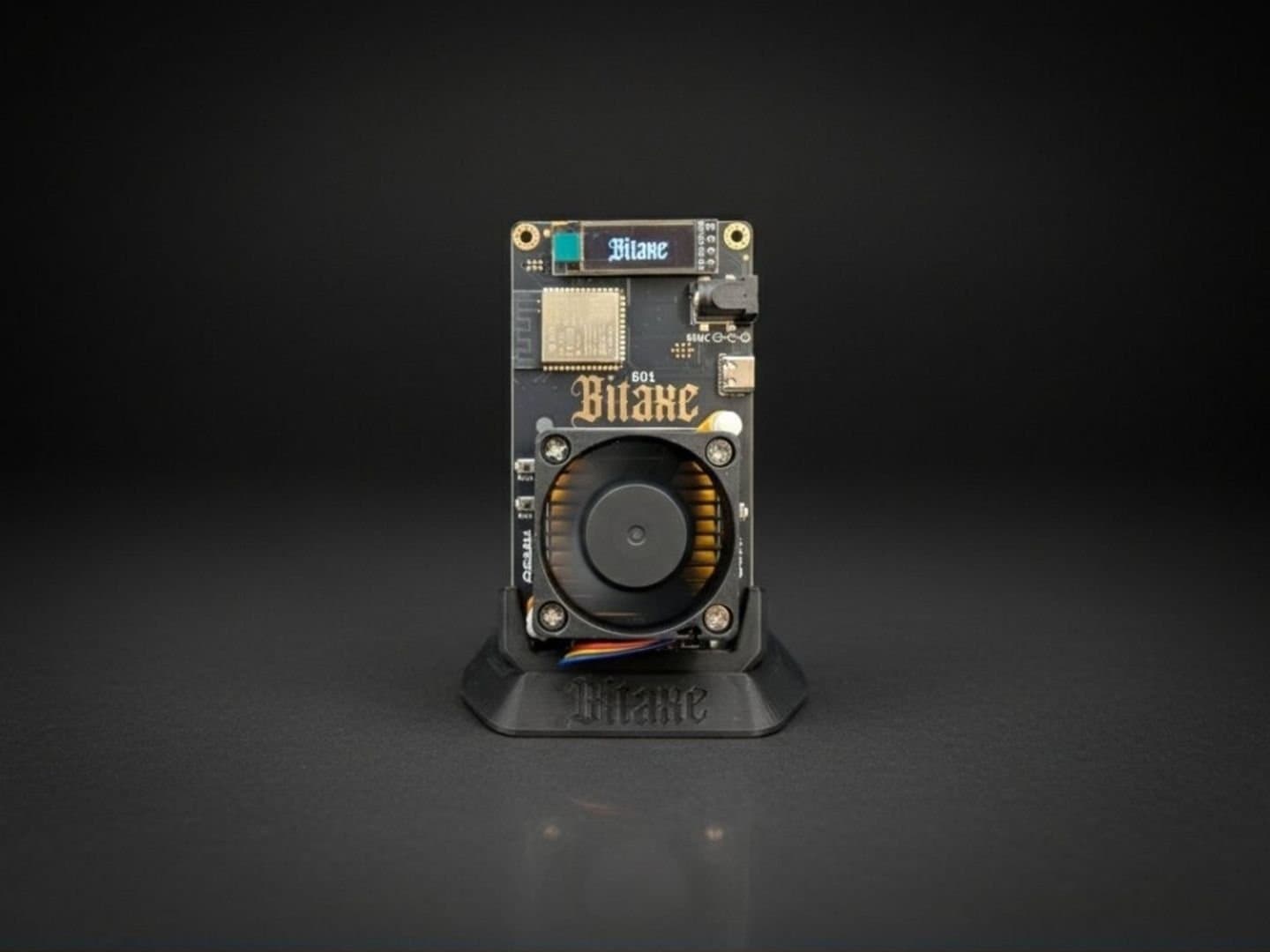 Solo Miner Achieves $200,000 Bitcoin Win with Affordable Device