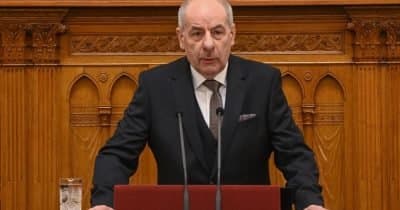 Hungary's President Sulyok Resists Parliamentary Removal Efforts