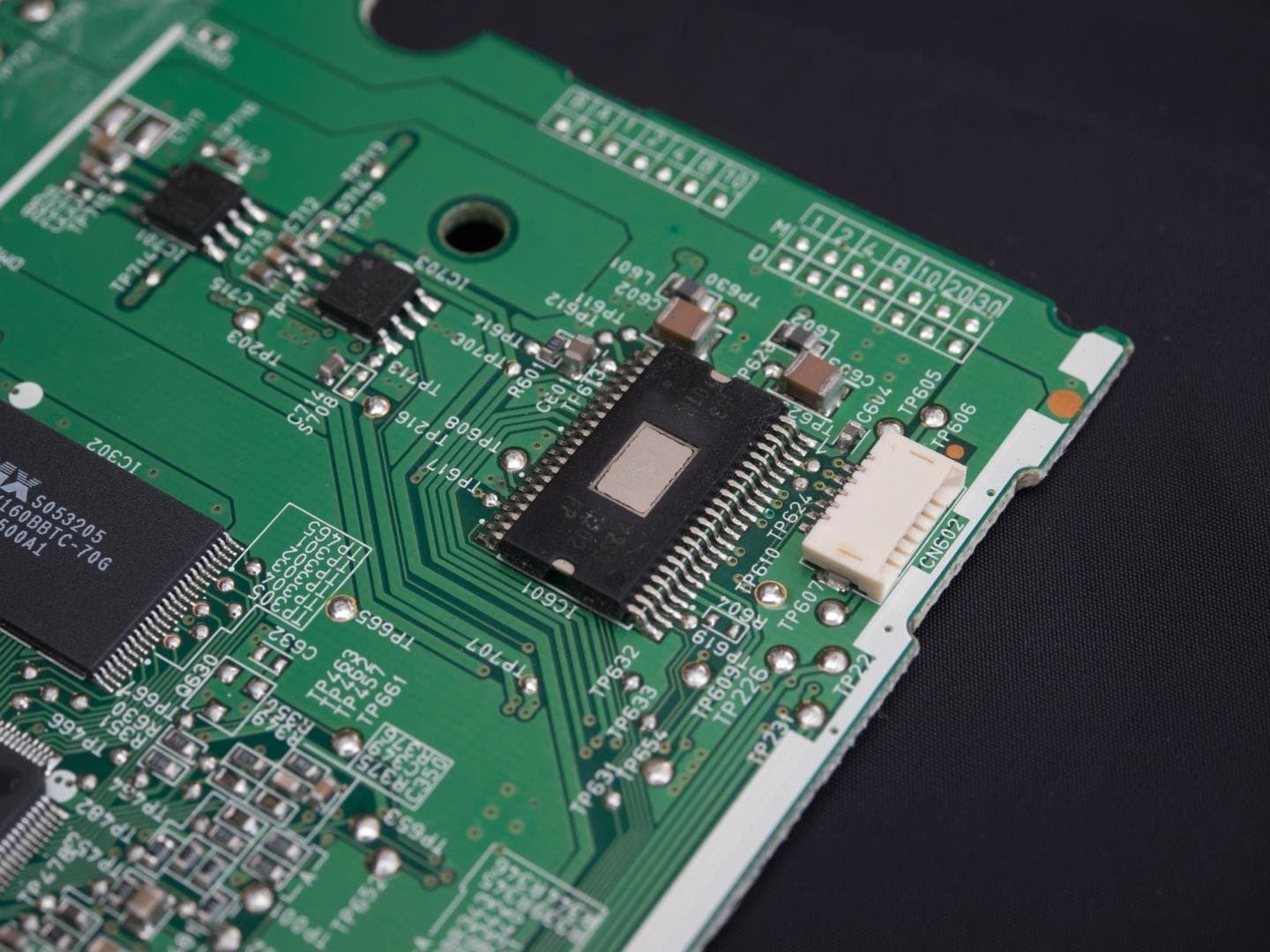 Bitcoin Rebounds to $65,500 Amid Semiconductor Stocks Rally