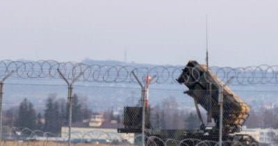 Iran Launches Missile Attack on US Patriot System in Bahrain Amid Conflict