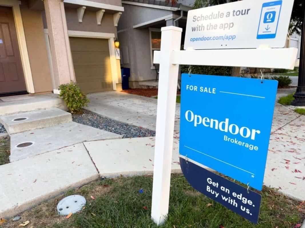 Opendoor Faces Market Pressure as Home Sales Decline