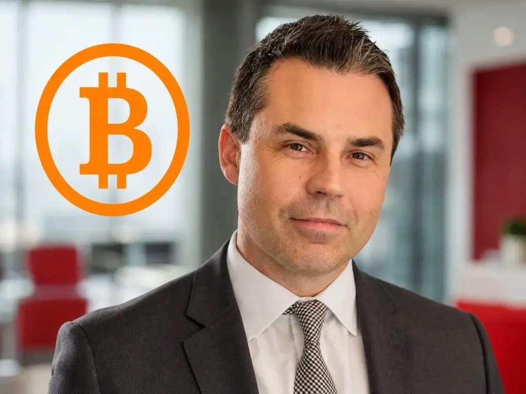 Bloomberg Analyst Predicts Bitcoin Price Could Mirror Gold ETF Trends