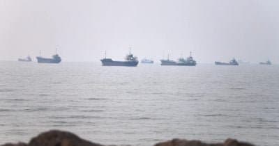 Iran Intensifies Actions Against Vessels in Hormuz Amid Ongoing Crisis