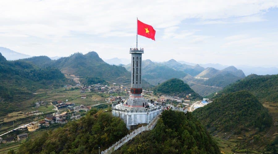 Vietnam Imposes Fines on Retail Crypto Traders Using Unlicensed Exchanges