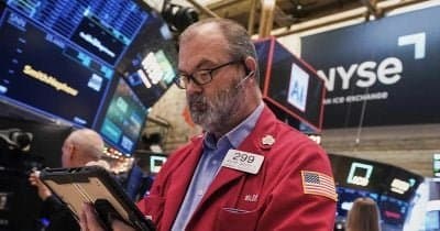 Stock Markets Hit Records While Bitcoin Loses 30% This Year